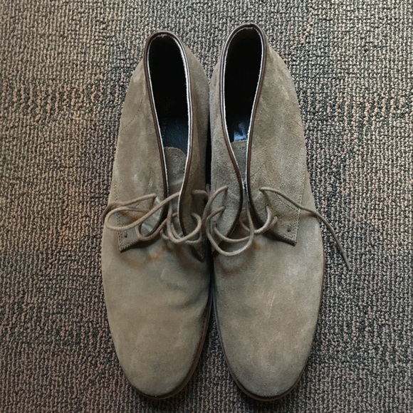 JOHN VARVATOS - tan chukka boots
